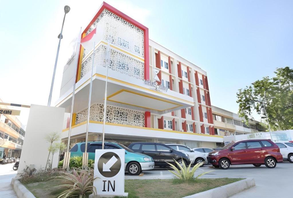 Hotel Nite And Day Batam Jodoh Square Esterno foto