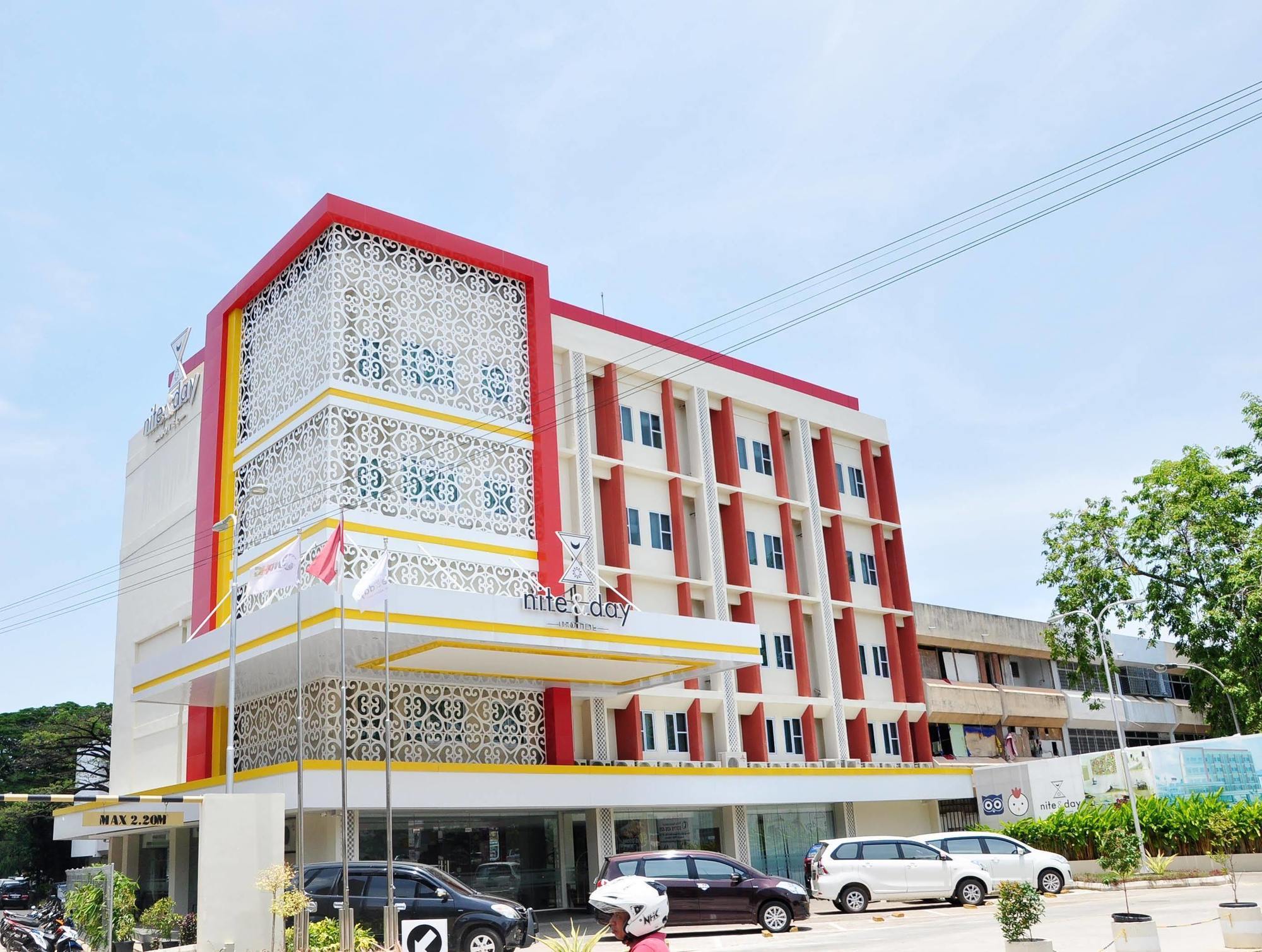 Hotel Nite And Day Batam Jodoh Square Esterno foto